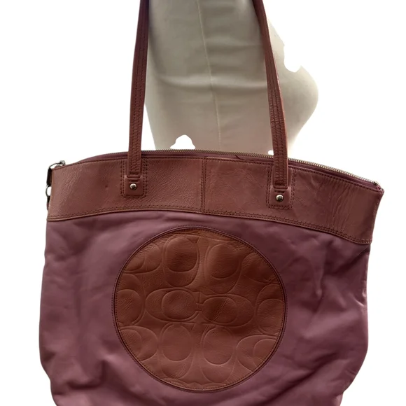 Rare Vintage Coach Mauve and Brown Signature Tote Purse Or Small Laptop Bag - Picture 4 of 17
